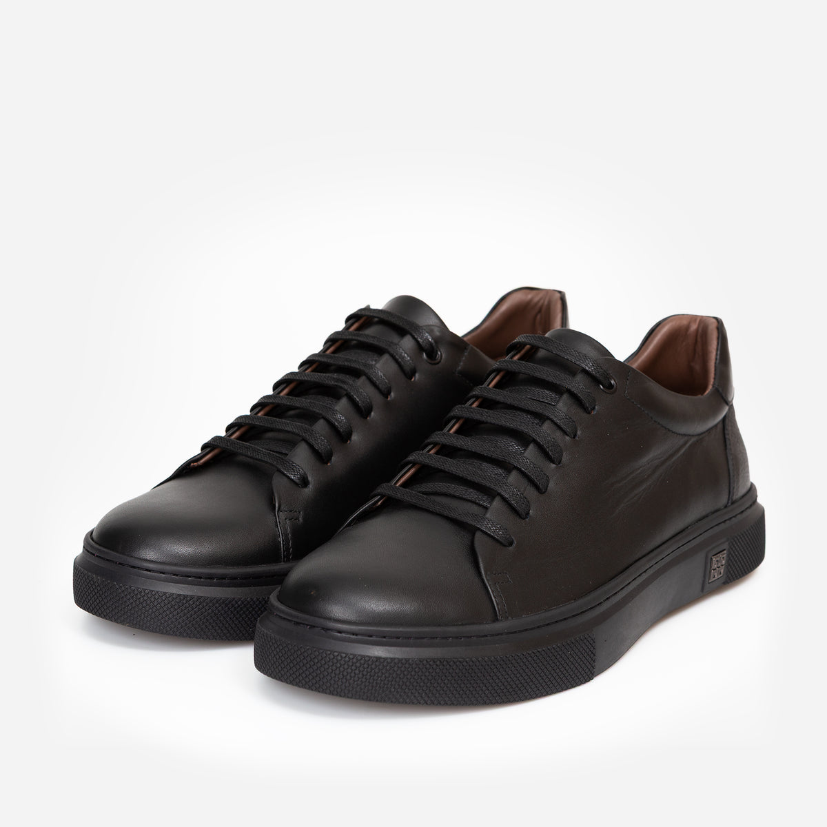 Basket Cuir Noir
